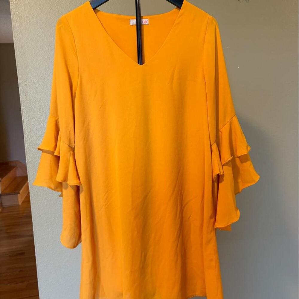 Gb dillards yellow v